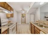 1074 Dearborn St - Photo 13