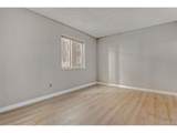 1074 Dearborn St - Photo 14