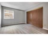 1074 Dearborn St - Photo 17