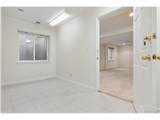 32 Roslyn St - Photo 31