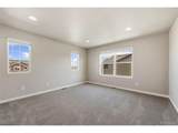 5562 Clarence Dr - Photo 21
