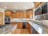 1630 Oakmont Dr - Photo 2