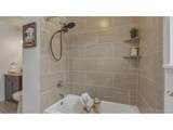 905 Costilla St - Photo 14