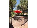 1045 Cody St - Photo 12