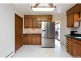 1045 Cody St - Photo 21