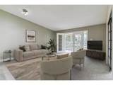 610 Clinton St - Photo 2