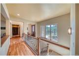 990 Hamilton Creek Rd - Photo 19