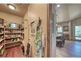 990 Hamilton Creek Rd - Photo 28
