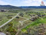 1532 Fairways Ct - Photo 16