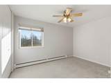 710 Clinton St - Photo 9