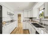 2137 Yarrow St - Photo 15