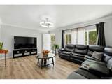 7020 Poplar St - Photo 4