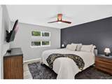 1374 Dover St - Photo 15