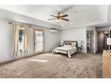 11430 Roslyn Rd - Photo 24