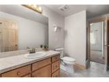 11430 Roslyn Rd - Photo 40