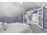 3223 Grove St - Photo 26