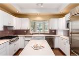 2552 Alameda Ave - Photo 16