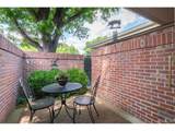 2552 Alameda Ave - Photo 32