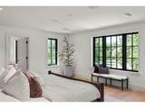 888 Franklin St - Photo 18