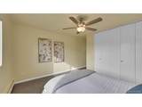 725 Clinton St - Photo 12