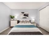 1260 York St - Photo 22