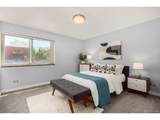 1260 York St - Photo 3