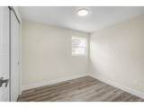 901 Raleigh St - Photo 32