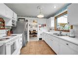 1550 Ash St - Photo 14