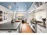 580 Race St - Photo 18