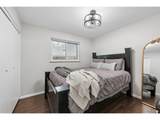 3148 Maplewood Ave - Photo 16