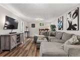 3148 Maplewood Ave - Photo 19