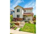 3810 Cadence Dr - Photo 2