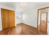 22893 Progress Ave - Photo 29