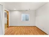 22893 Progress Ave - Photo 32