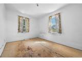 2425 College Ave - Photo 15