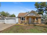 2425 College Ave - Photo 2