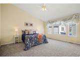 10732 Dumbarton Cir - Photo 14
