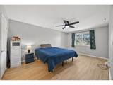 8225 Fairmount Dr - Photo 15