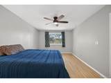 8225 Fairmount Dr - Photo 16