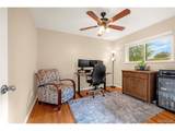 1102 Holmes Dr - Photo 10