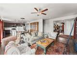 5204 Roundhouse Dr - Photo 7