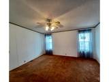 1601 College Ave - Photo 17