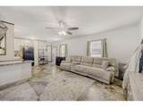211 B St - Photo 6