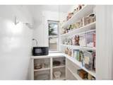 7806 Grandview Ave - Photo 10