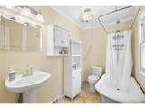 7806 Grandview Ave - Photo 15