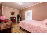 435 35th Ave - Photo 18