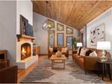 8277 Carriage Ln - Photo 6