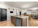 982 Cascade Falls St - Photo 12