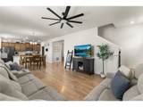 982 Cascade Falls St - Photo 21