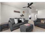 982 Cascade Falls St - Photo 24